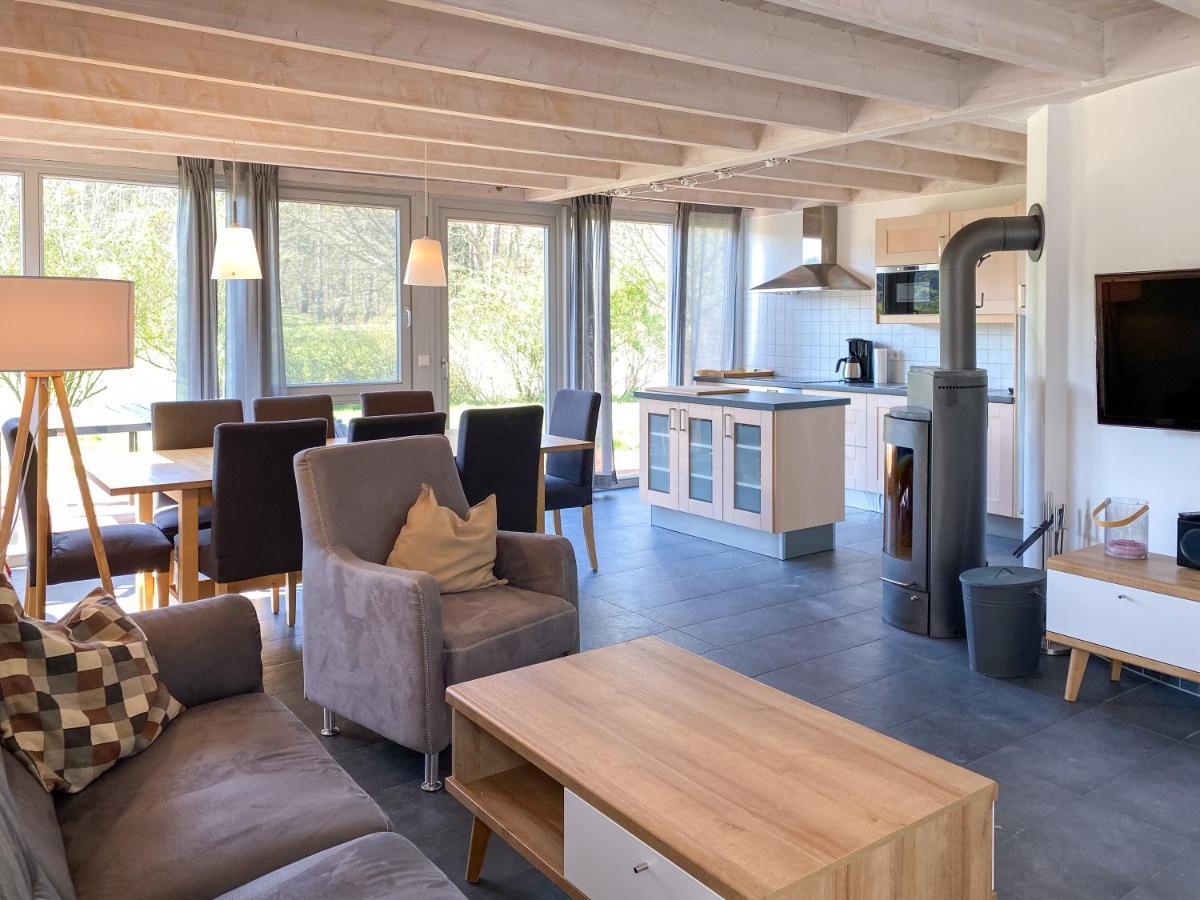 Ferienhaus Wiesengefluester W10 - Mit Sauna, Kamin Und Garten Robel Exterior photo